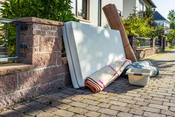 Best Construction Debris Removal  in Hurricane, WV